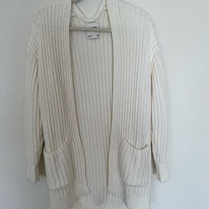 Abercrombie cream knit cardigan